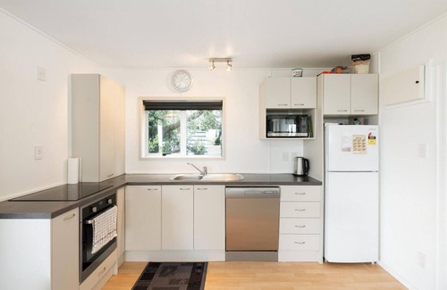 Pukehina House | Barefoot Break – Pukehina Beach House