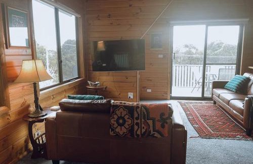 Bicheno House | Barefoot Bungalow