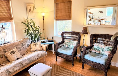 Carrabelle House | Barefoot Cottage, Just minutes from Carrabelle Beach and Boat Launch