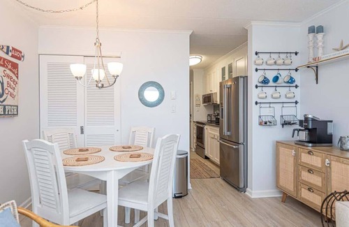 North Ocean City Condo | Barefoot Country 1BR 1.5BA Ocean Front Condo