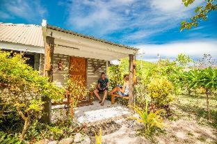 Kuata Island Cabin | Barefoot Kuata Island Resort