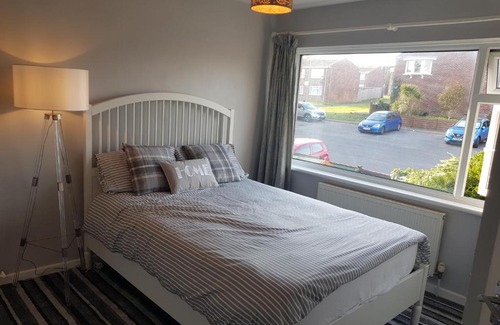 Wyke Regis House | Bargain rooms in Weymouth