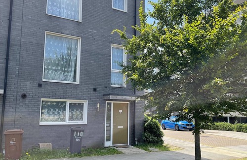 Thames House | 🌟 Barking/Dagenham/Contractors& Leisure(3-10 guests)