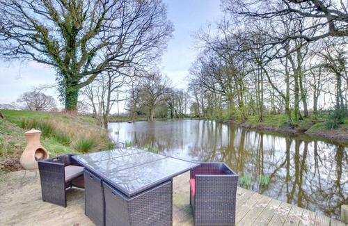 Cranbrook House | Barley Byre - Two Bedroom House, Sleeps 4