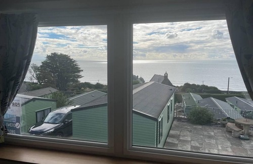 Barmouth Cabin | Barmouth - Caravan - 2Bed - Sea View - PetFriendly