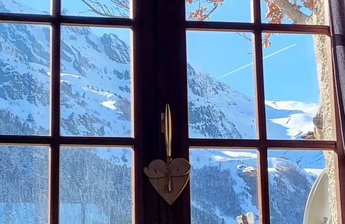 Pla d'Adet Ski Chalet | Barn for rent Espiaube