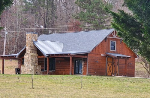 Hemp House | Barn Suite@The Meadows Ranch