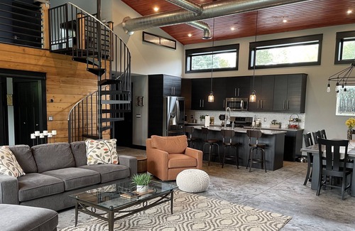 Fort Gratiot House | Barndominium Escape