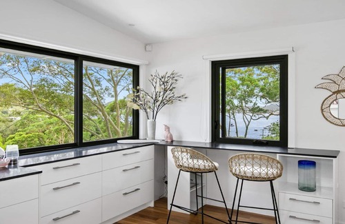 Pretty Beach Central Coast House | Barneys By The Bay - Fun, Fabulous and Deliciously Peaceful!