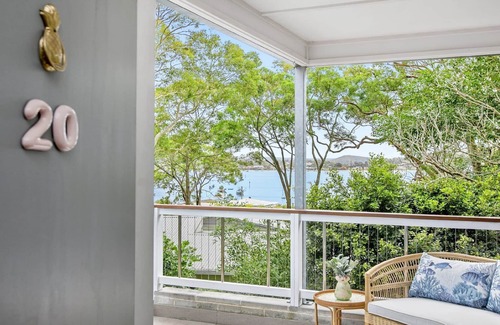 Pretty Beach Central Coast House | Barneys By The Bay - Fun, Fabulous and Deliciously Peaceful!