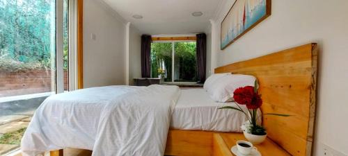 Nairobi Villa | Barnhouse Container Cottage in Tigoni