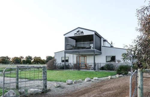 Bremer Bay Bed & Breakfast | Barnville@Bremer Bed & Breakfast
