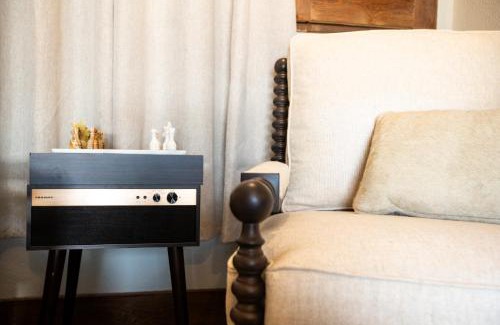 White Sulphur Springs House | Barnwood Village