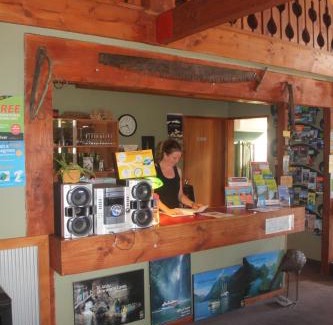 Te Anau Hostel | Barnyard Backpackers Te Anau