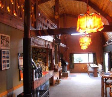 Te Anau Hostel | Barnyard Backpackers Te Anau