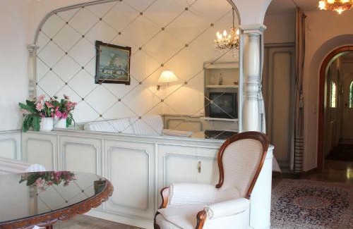Castagnola Apartment | Barony Olive 2 Personen mit Hund