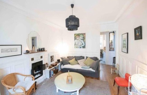 Quartier Sainte-Marguerite Apartment | Baroque apartment in the 11th arrondissement