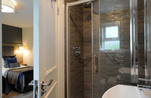 Dingle Hotel | Barr na Sraide Inn