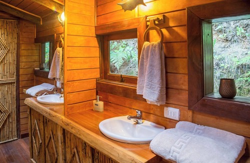 Puelo Cabin | Barraco Lodge