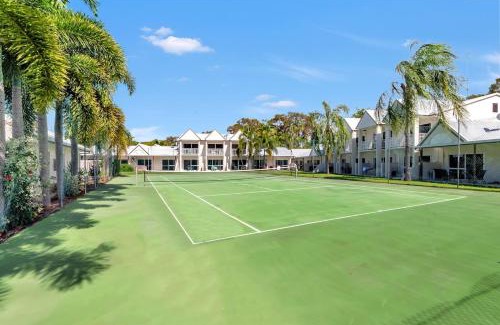 Port Douglas Apartment | Barrier Townhouse