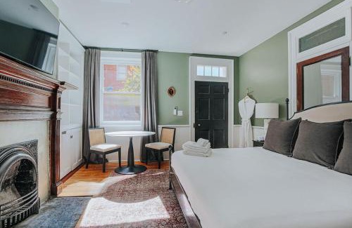 Staunton Hotel | Barristers Row