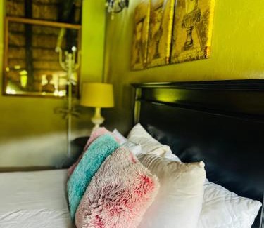 Magaliesberg House | Bartons folly manor house