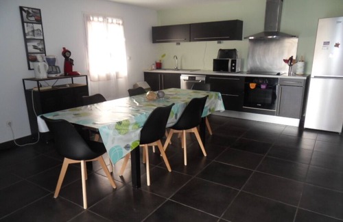 Folelli Villa | Bas de Villa and its private area close to beaches and rivers