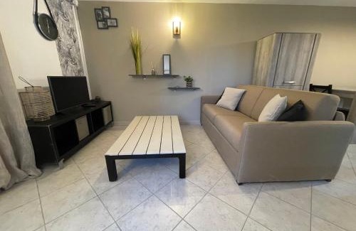Valensole Apartment | bas de Villa "Le Tiste"