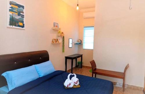 Setiu Ski Chalet | BASAR HOUSE SUITES RHU 10/PENARIK