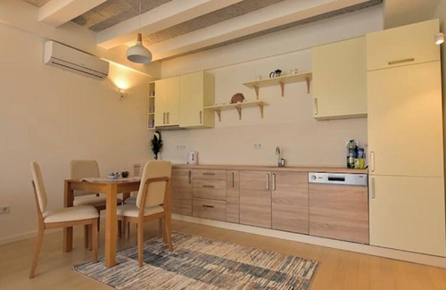 Old Town Apartment | BASC Modern 1