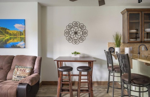 Winter Park Condo | ❈ Base Area Condo | Zephyr Mountain Lodge 1218 | Modern Decor | SKI IN SKI OUT | A+ Amenities!