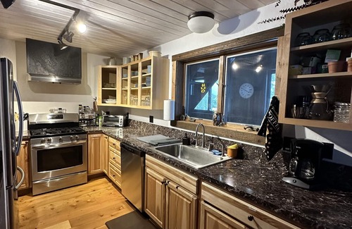 Cooke City-Silver Gate Ski Chalet | Base Camp to Yellowstone and the Beartooth Pass