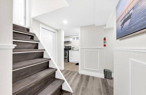 Windsor Apartment | Basement Apartment in south Windsor