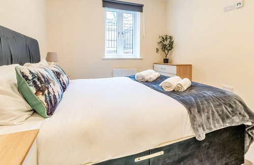 Basingstoke Apartment | Basingstoke Town Center Serviced Apartments By Firoz Property Management