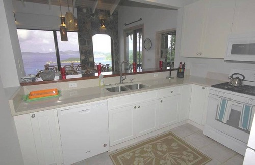 Estate Hammer Farm Villa | Bask in Beauty: Anole Offers Unmatched North Shore Views and a Pool Perfect for Relaxation