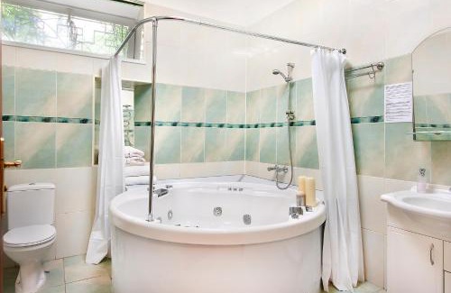 Besarabka Apartment | Basseynaya Apart Hotel