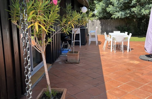 Gujan-Mestras House | Bassin d'Arcachon, holiday villa with pool and enclosed garden
