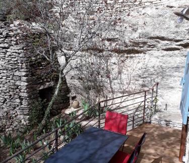 Gordes Apartment | Bastide au coeur du Lubéron