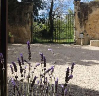 Saint-Paul-Trois-Chateaux House | Bastide Juliana