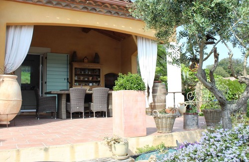 Carcassonne House | Bastide in nature