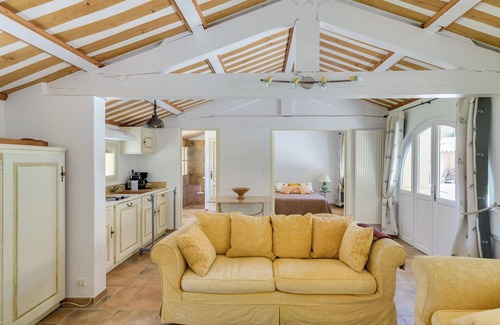 Saint-Zacharie House | Bastide overlooking the Sainte Baume, ideal for families or friends