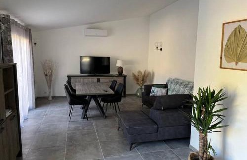 Cadenet House | Bastide Provencale