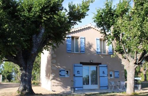 La Celle-sous-Gouzon Villa | Bastidon les tilleuls riez 04500