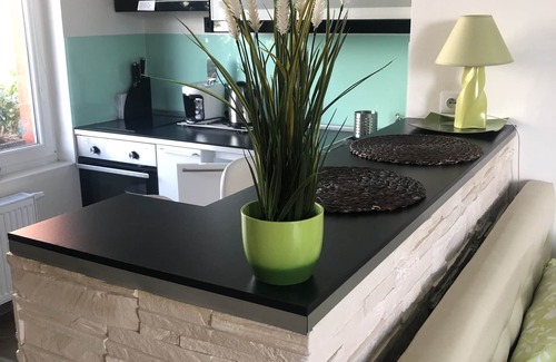 Zlicin Apartment | Bastien Studio near Airport