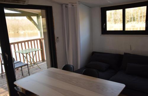 Panzoult Boat Rental | bateau du moulin girault