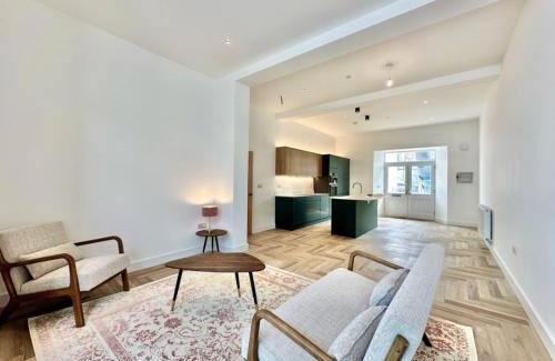 Hele Apartment | Bath House luxury Apartments