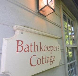 Berkeley Springs House | Bathkeepers Cottage