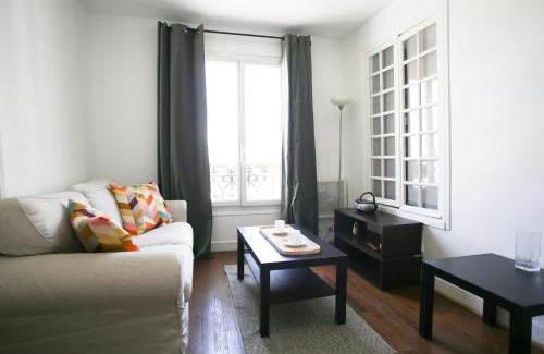 Epinettes Apartment | Batignolles toits de paris