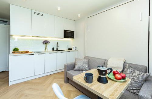 Ochota Apartment | Batorego Grey - Stacja Metra 300m - Bezpłatny parking
