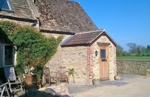 Yatton Keynell House | Battens Farm Cottages B&B
